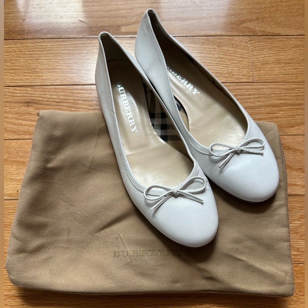 Burberry Ballet Flats